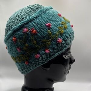 Lost Horizons Fair Trade Floral Stitch Wool Beanie Winter Hat Turquoise Blue